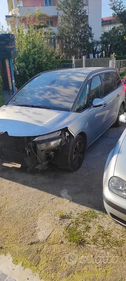 Usata Citroën Grand C4 Picasso 115 CV (84 kW) 2014 Grigio Monovolume
