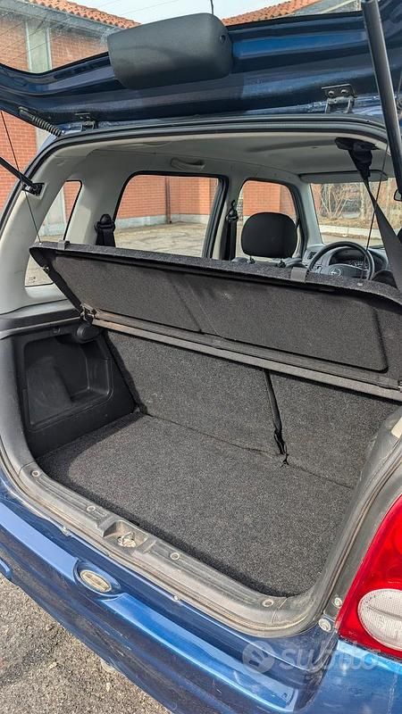 Usata Opel Agila 60 CV (44 kW) 2007 Blu Monovolume