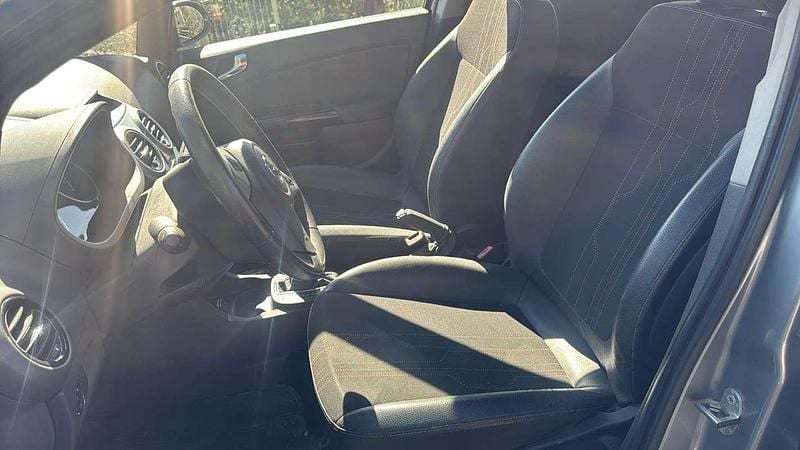 Usata Opel Corsa 54 CV (39 kW) 2012 Grigio Berlina