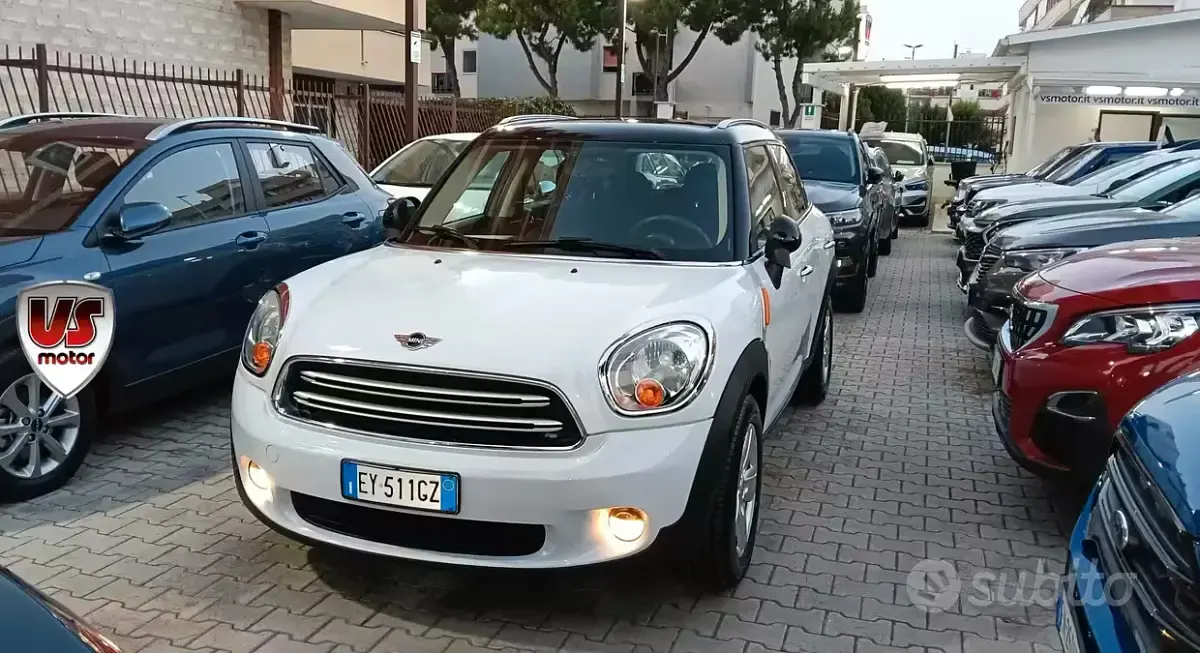 Usata Mini Cooper D Countryman 111 CV (81 kW) 2015 Bianco SUV