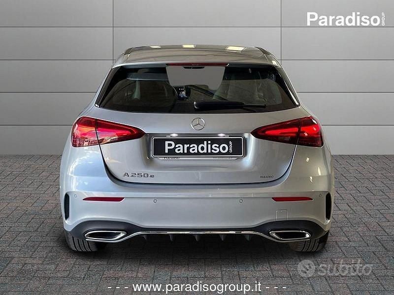 Usata Mercedes A250 218 CV (160 kW) 2024 Grigio Berlina
