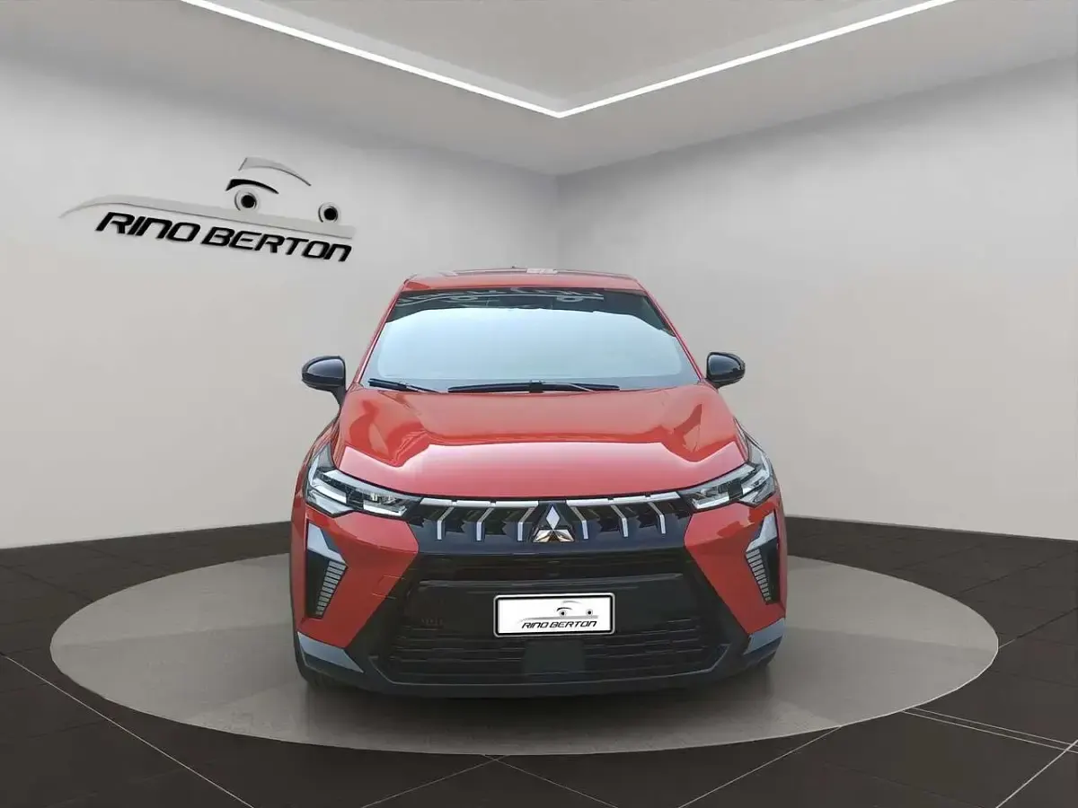 Usata Mitsubishi ASX Inform 91 CV (66 kW) 2024 Rosso SUV