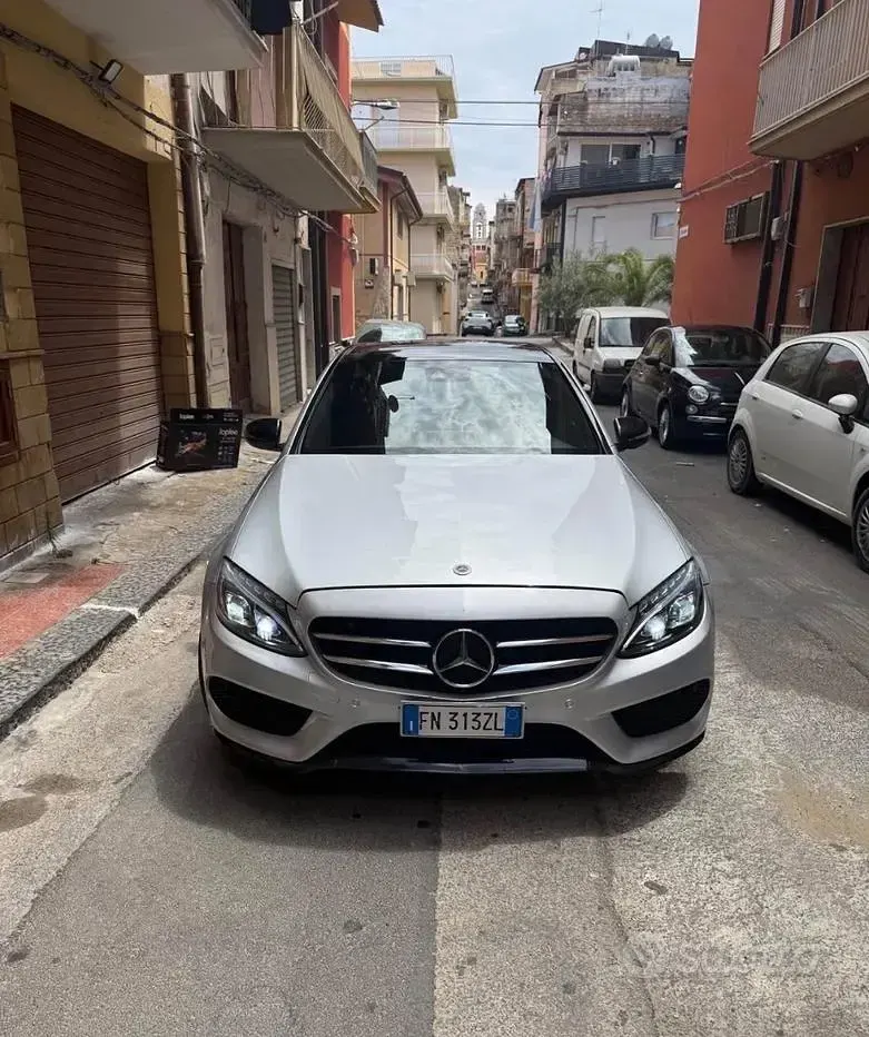Usata Mercedes C250 204 CV (150 kW) 2018 Grigio Berlina
