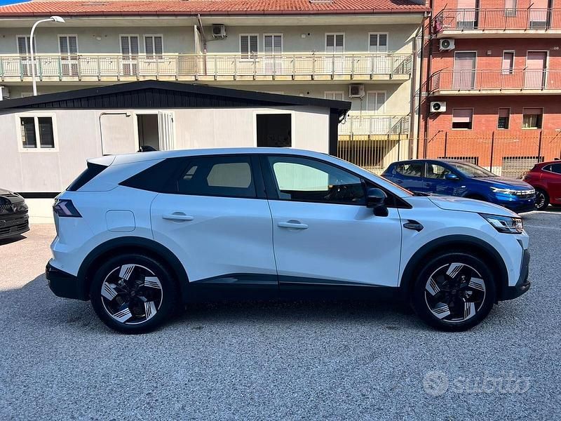 Nuova Renault Symbioz Esprit Alpine 145 CV (106 kW) 2025 Bianco SUV