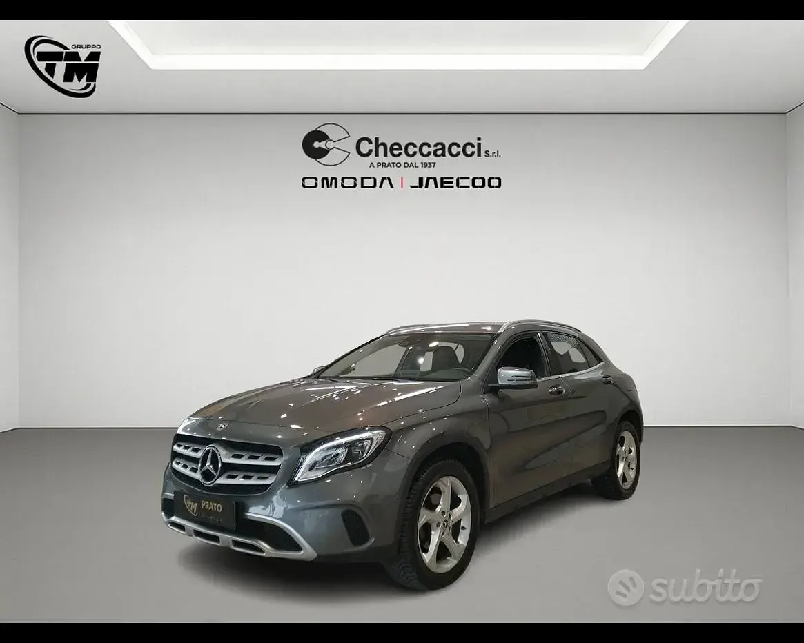 Usata Mercedes GLA200 136 CV (100 kW) 2017 SUV