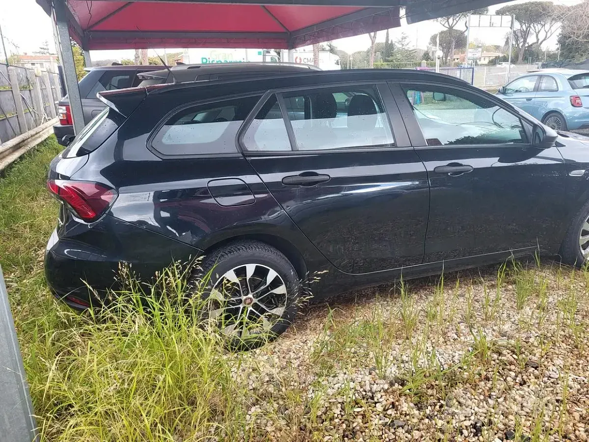 Usata Fiat Tipo Lounge 120 CV (88 kW) 2019 Nero Station wagon