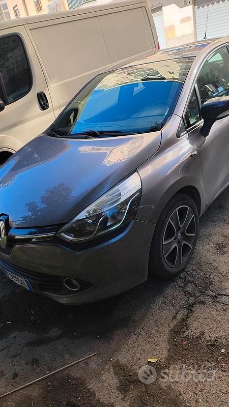 Usata Renault Clio IV 75 CV (55 kW) 2016 Grigio Berlina