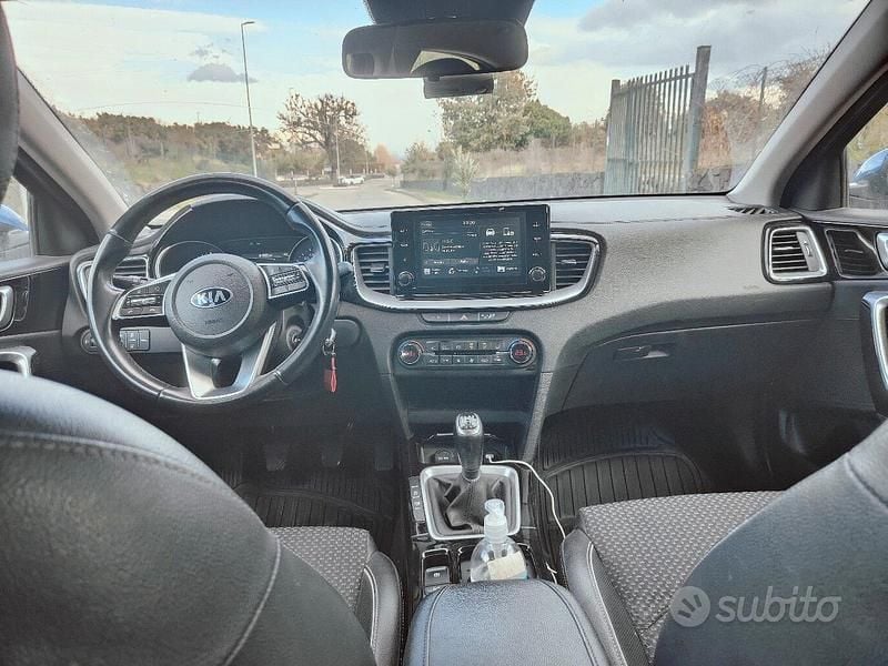 Usata Kia XCeed Style 115 CV (84 kW) 2020 Blu SUV