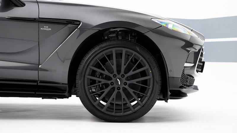 Usata Aston Martin DBX 707 707 CV (519 kW) 2023 Grigio SUV