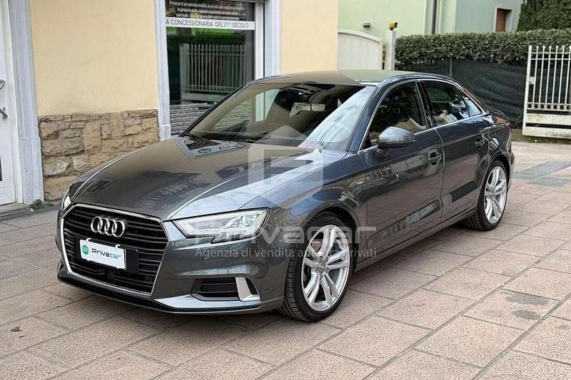 Usata Audi A3 Sport 116 CV (85 kW) 2019 Grigio Berlina