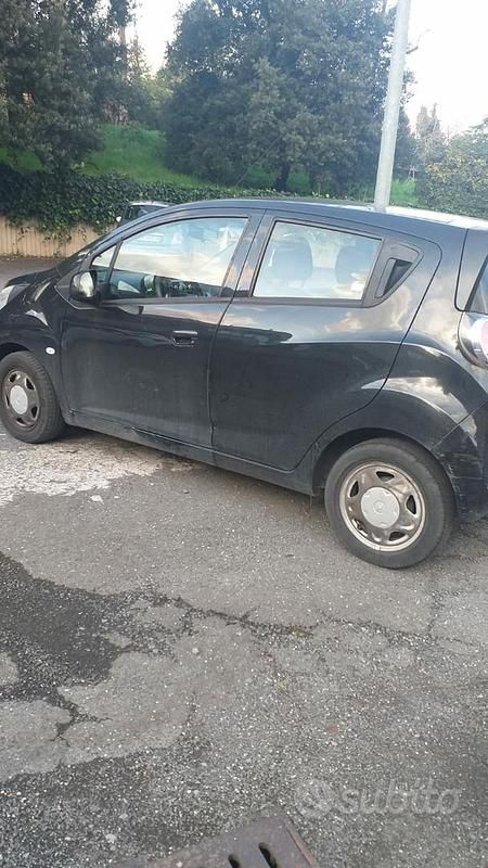 Usata Chevrolet Spark 68 CV (50 kW) 2011 Nero Utilitaria