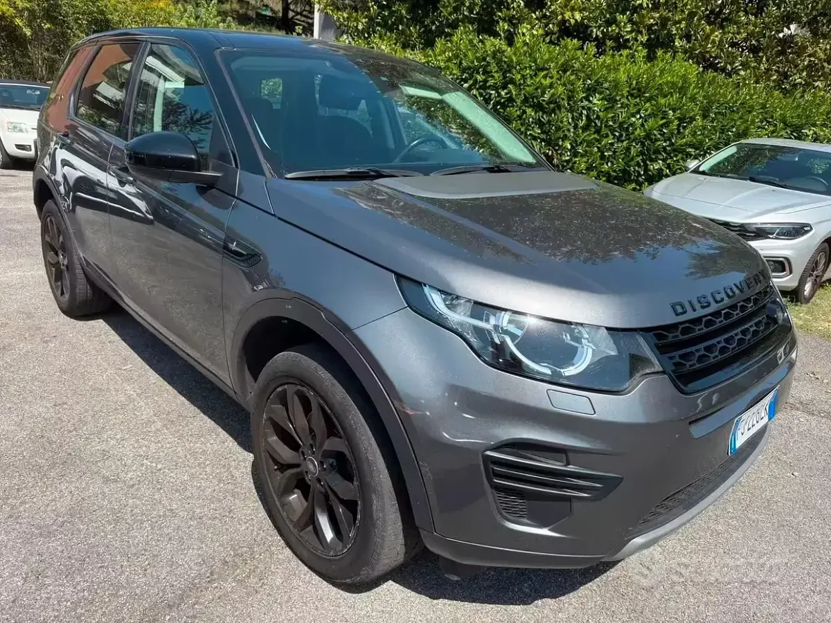 Usata Land Rover Discovery Sport HSE Luxury 150 CV (110 kW) 2017 Grigio SUV