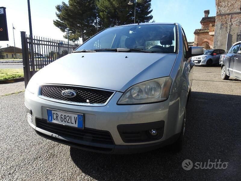 Usata Ford C-MAX Ghia 110 CV (80 kW) 2004 Nessuno(met.) Monovolume