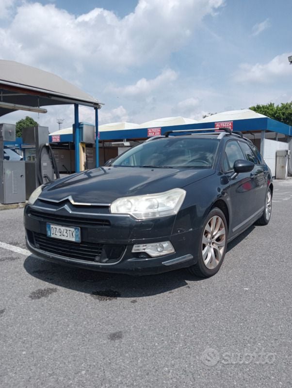 Usata Citroën C5 140 CV (102 kW) 2010 Nero Station wagon
