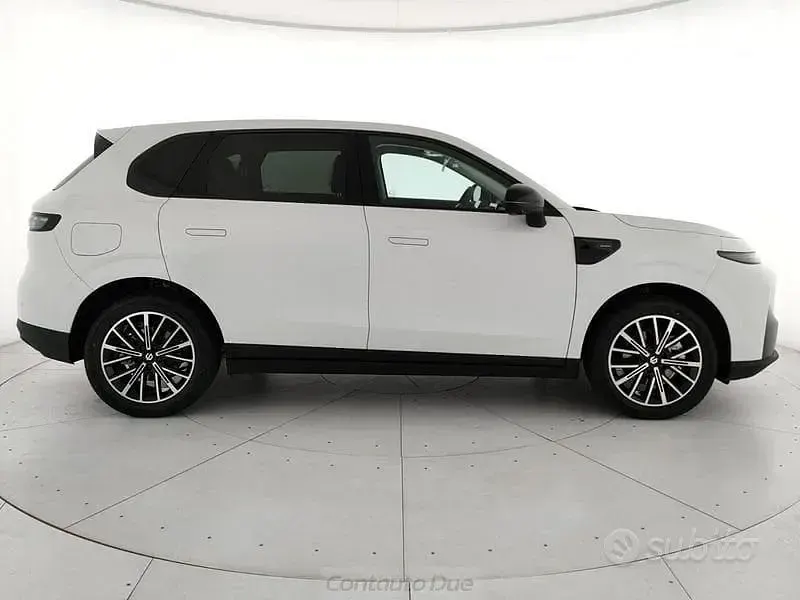 Nuova Leapmotor B10 215 CV (158 kW) 2026 Bianco SUV