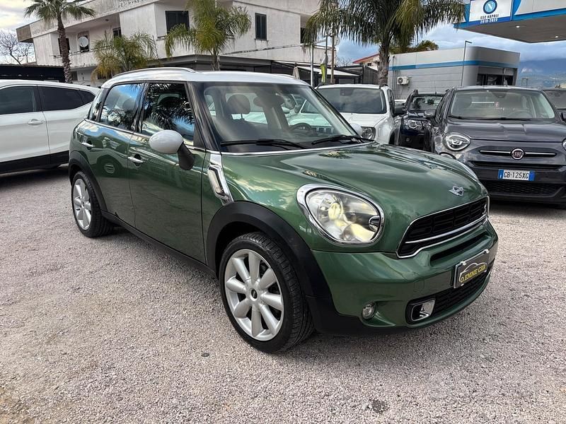 Usata Mini Cooper SD Countryman Business 143 CV (105 kW) 2015 Verde SUV
