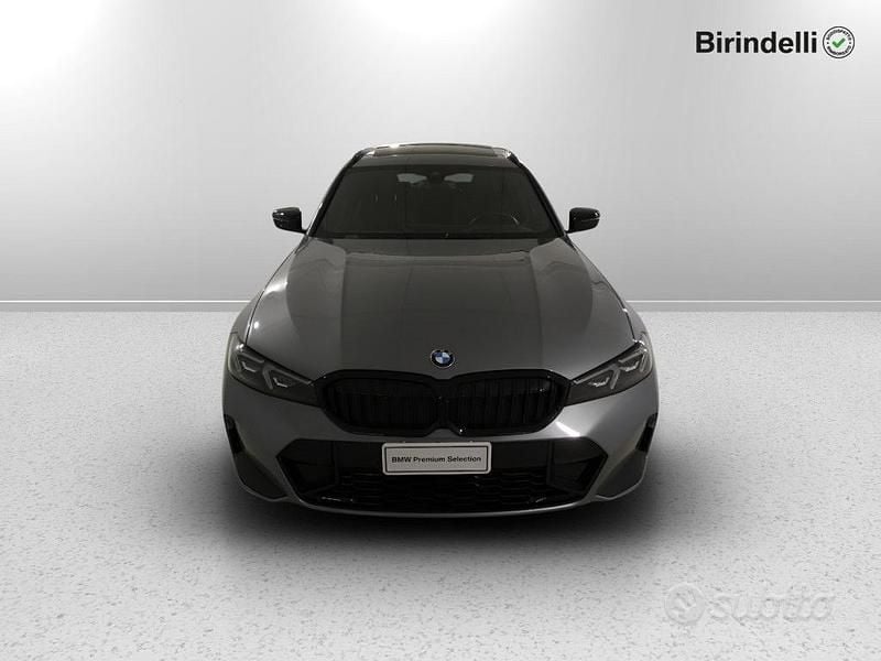 Usata BMW 320e M Sport 2024 Grigio Station wagon