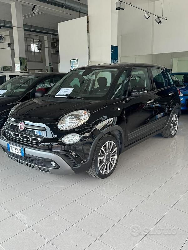 Usata Fiat 500L Cross 95 CV (69 kW) 2021 Nero Monovolume