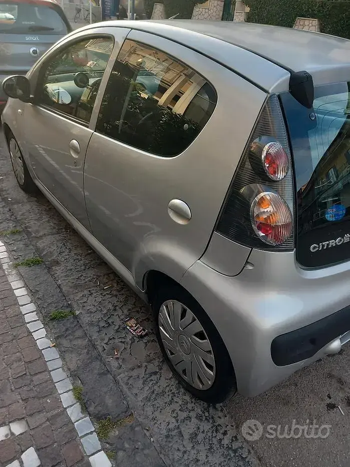 Usata Citroën C1 68 CV (50 kW) 2009 Grigio Utilitaria