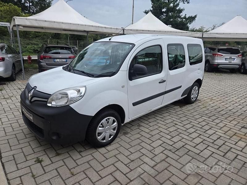 Usata Renault Kangoo 115 CV (84 kW) 2020 Bianco Monovolume
