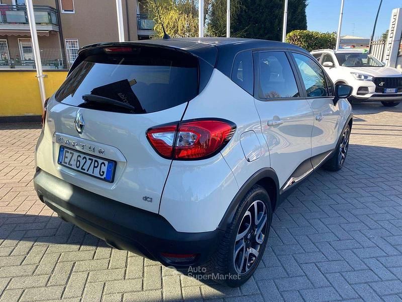 Usata Renault Captur 90 CV (66 kW) 2015 Beige chiaro SUV