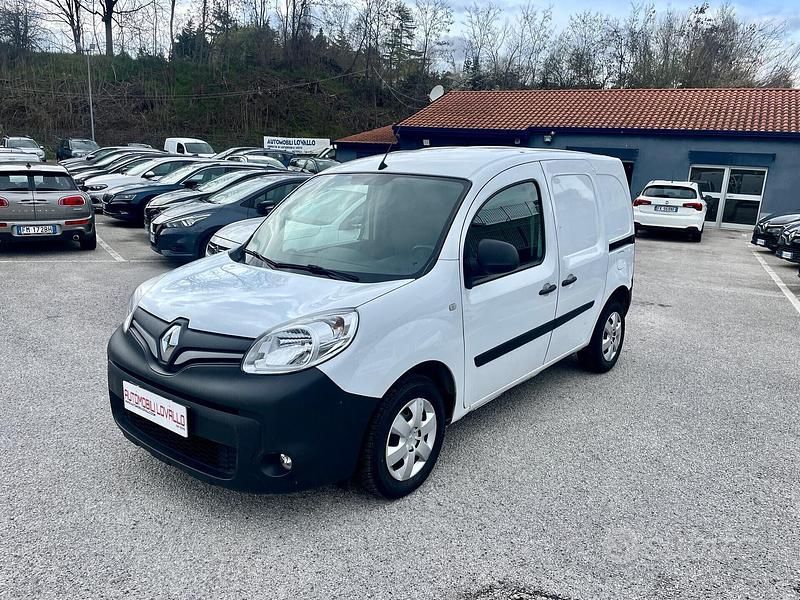 Usata Renault Kangoo 116 CV (85 kW) 2020 Bianco Monovolume