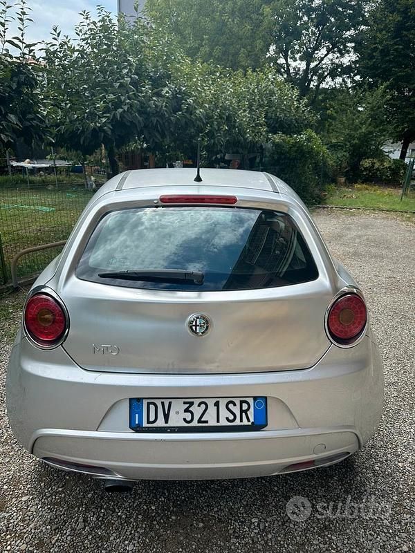 Usata Alfa Romeo MiTo 120 CV (88 kW) 2009 Grigio Utilitaria