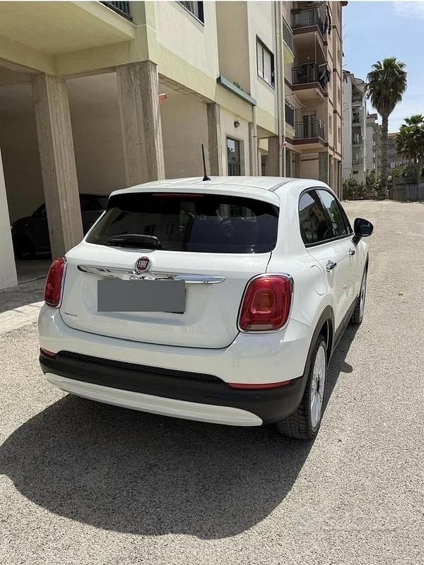 Usata Fiat 500X 120 CV (88 kW) 2015 Bianco SUV