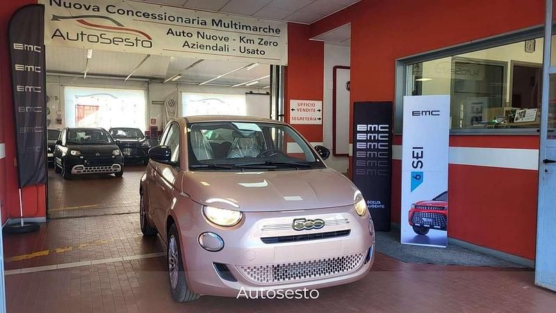 Nuova Fiat 500 Pop 65 CV (47 kW) 2026 Other Utilitaria