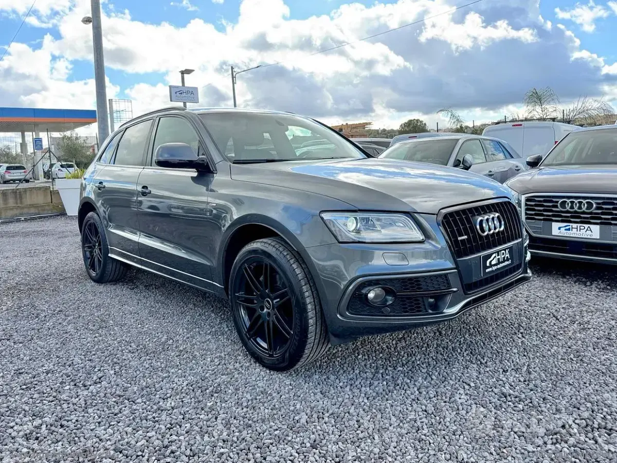 Usata Audi Q5 S-Line 190 CV (139 kW) 2016 Grigio SUV