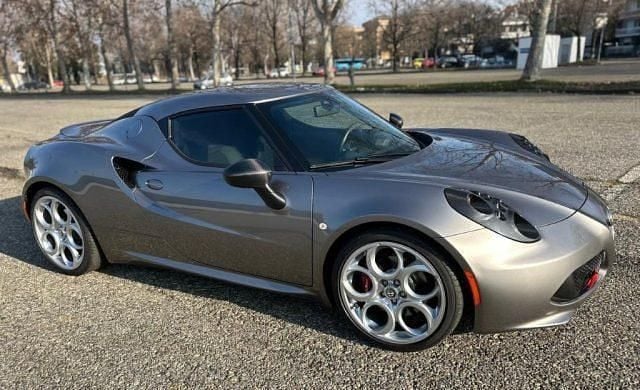 Grigio Usata 2014 Alfa Romeo 4C Coupé | 80.970 € (Buon prezzo) - Immagine 1/4
