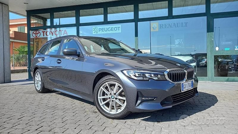 Grigio Usata 2020 BMW 320e Advantage Station wagon | 26.800 € (Buon prezzo) - Immagine 1/4