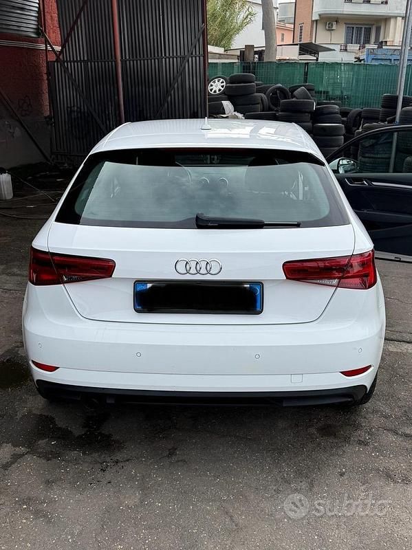 Usata Audi A3 Sport 116 CV (85 kW) 2017 Bianco Berlina