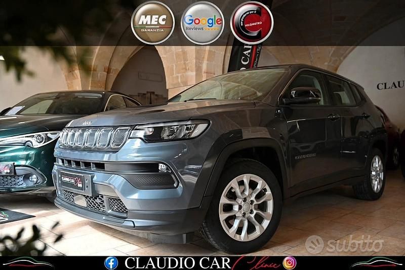 Grigio Usata 2022 Jeep Compass SUV | 20.990 € (Buon prezzo) - Immagine 1/4