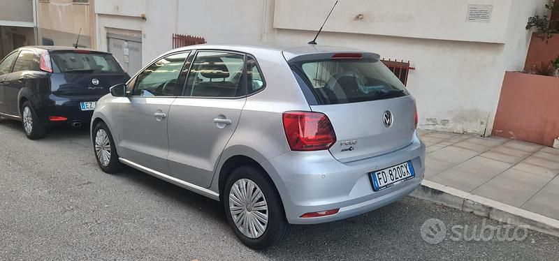 Usata VW Polo 85 CV (62 kW) 2016 Grigio Utilitaria
