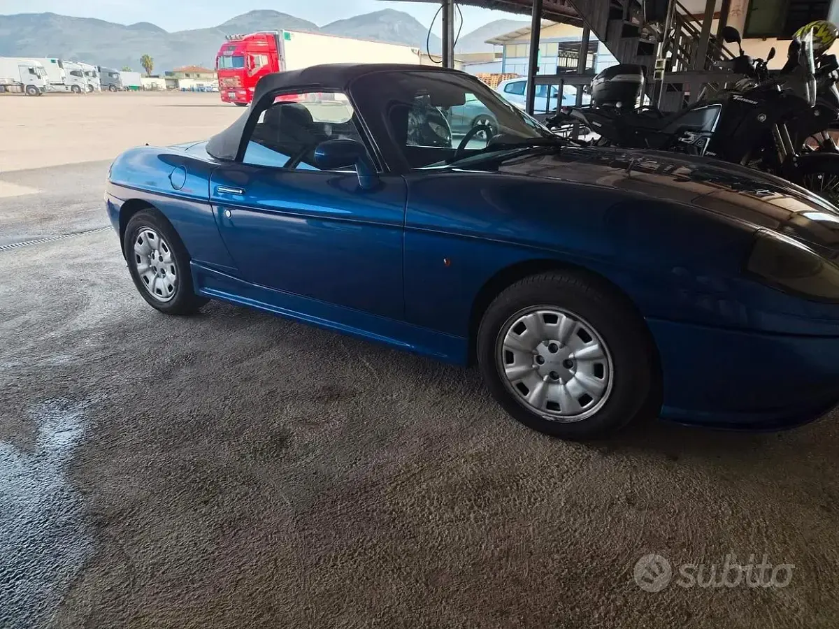 Usata Fiat Barchetta 131 CV (96 kW) 2001 Bluazzurro Cabrio