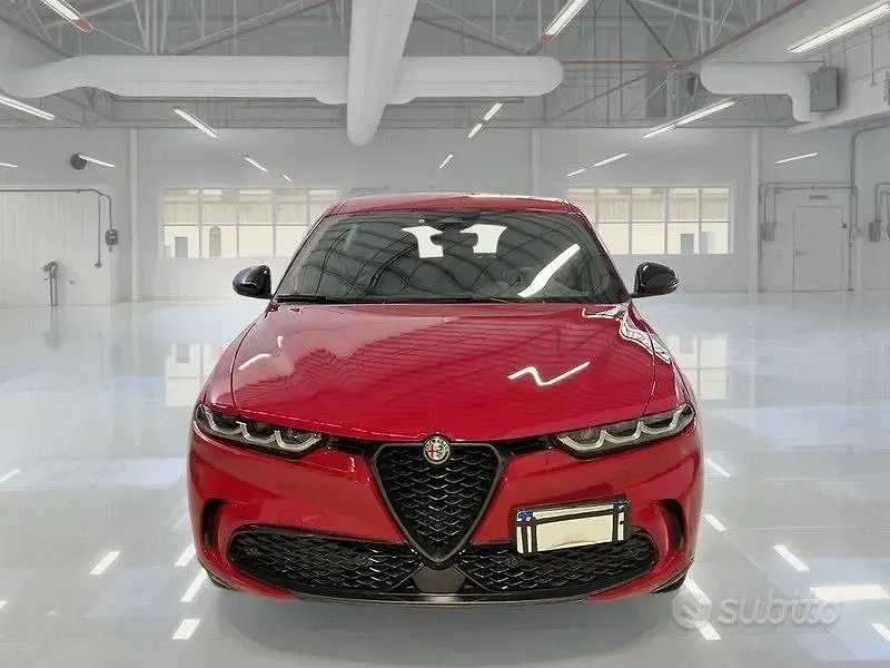 Usata Alfa Romeo Tonale Sprint 131 CV (96 kW) 2024 Rosso SUV