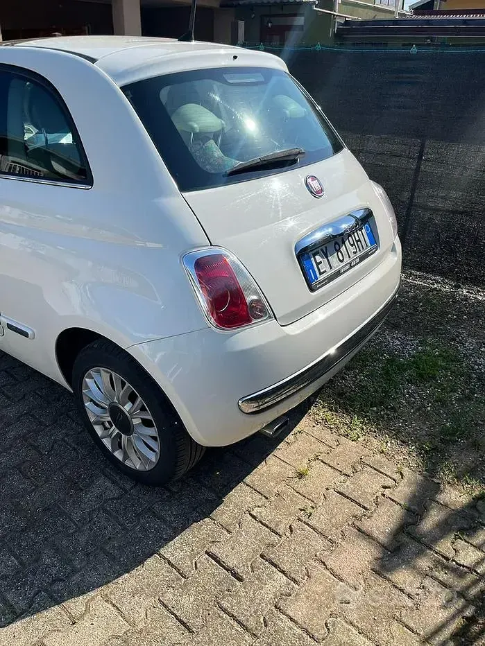 Usata Fiat 500 Lounge 69 CV (50 kW) 2014 Bianco Utilitaria