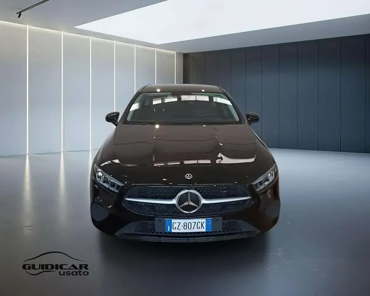 Usata Mercedes A180 Advanced 116 CV (85 kW) 2025 Nera Berlina