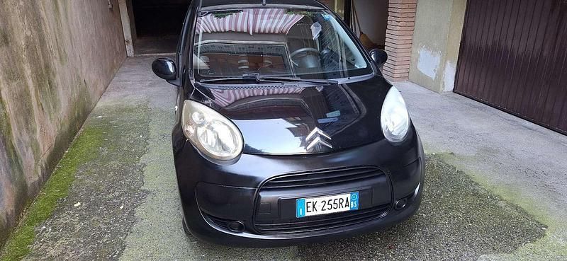 Usata 2011 Citroën C1 Attraction Due volumi | 4000 € (Ottimo prezzo) - Immagine 1/4
