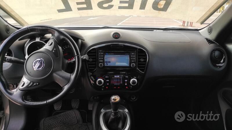 Usata Nissan Juke Acenta 110 CV (80 kW) 2016 Grigio SUV