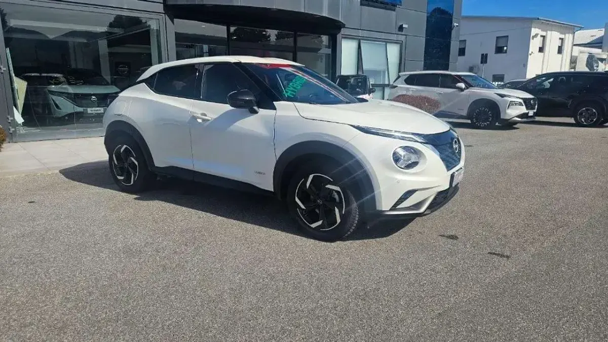 Usata Nissan Juke N-Connecta 94 CV (69 kW) 2023 Bianco SUV