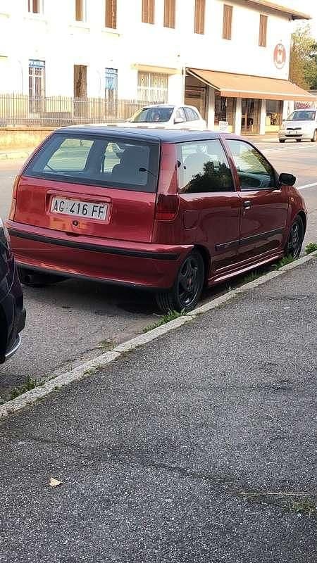 Usata Fiat Punto 133 CV (97 kW) 1995 Utilitaria