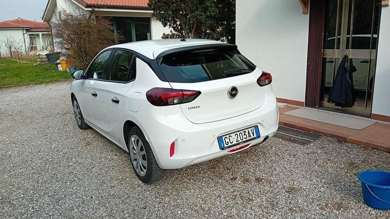 Gebraucht Opel Corsa 102 PS (75 kW) 2021 Limousine