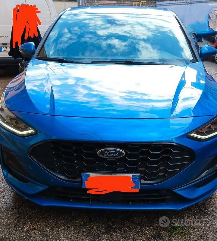 Usata Ford Focus ST-Line 120 CV (88 kW) 2023 Blu Berlina