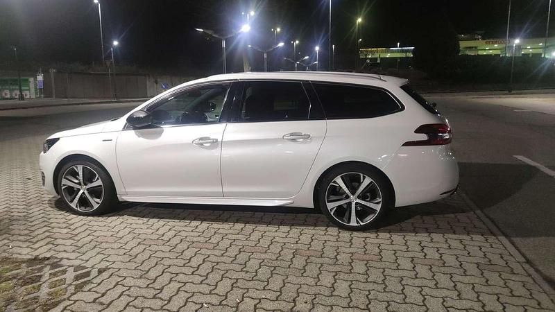 Usata Peugeot 308 SW GT-line 131 CV (96 kW) 2015 Station wagon