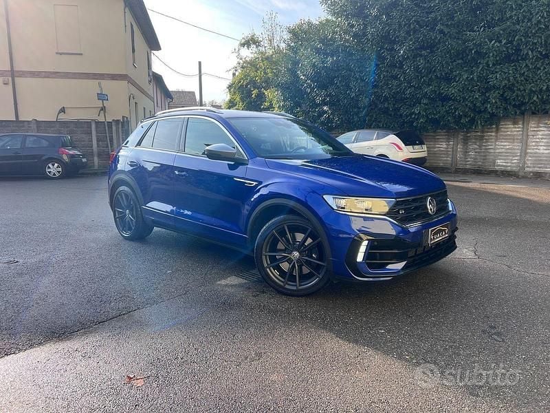 Usata VW T-Roc R-line 300 CV (220 kW) 2020 Blu SUV