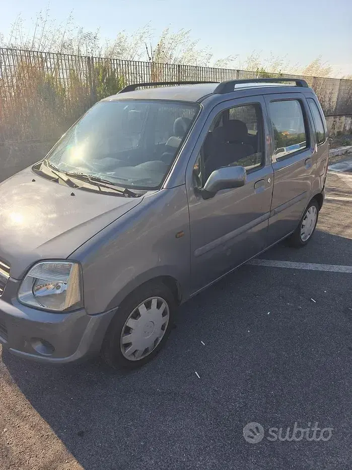 Usata Opel Agila 60 CV (44 kW) 2005 Monovolume