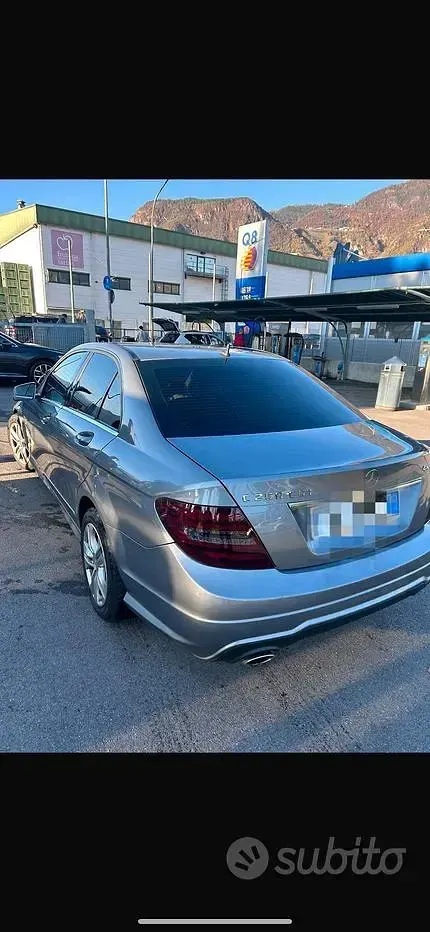 Usata Mercedes C250 204 CV (150 kW) 2011 Grigio Berlina