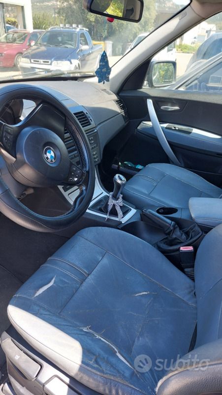 Usata BMW X3 150 CV (110 kW) 2005 Nero SUV